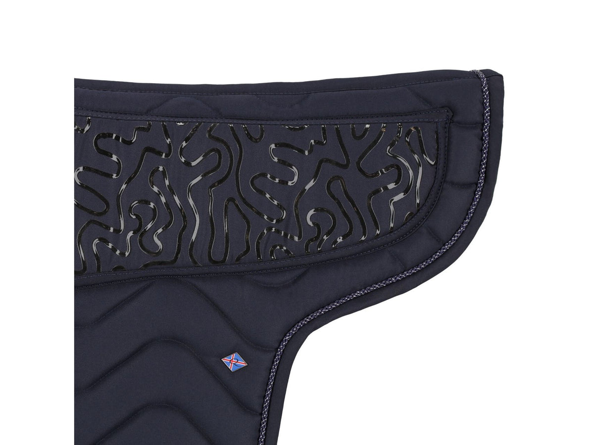 QHP Fjara Icelandic Navy – Silikonbesatz und Isländer-Pin im Detail