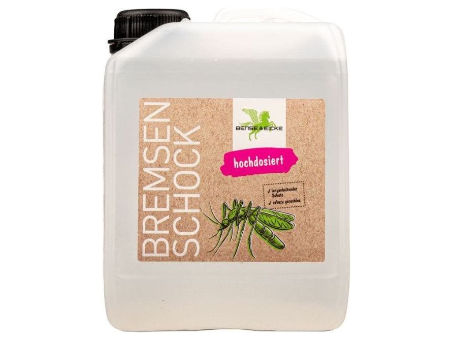 BremsenSchock von Bense & Eicke ist ein Hochwirksames Insektenschutzspray welches Deinen Pferden und Ponys langanhaltenden Schutz gegen alle Bremsen, Stechmücken, Fliegen und Zecken bietet – ohne Farbstoffe und Konservierungsmittel