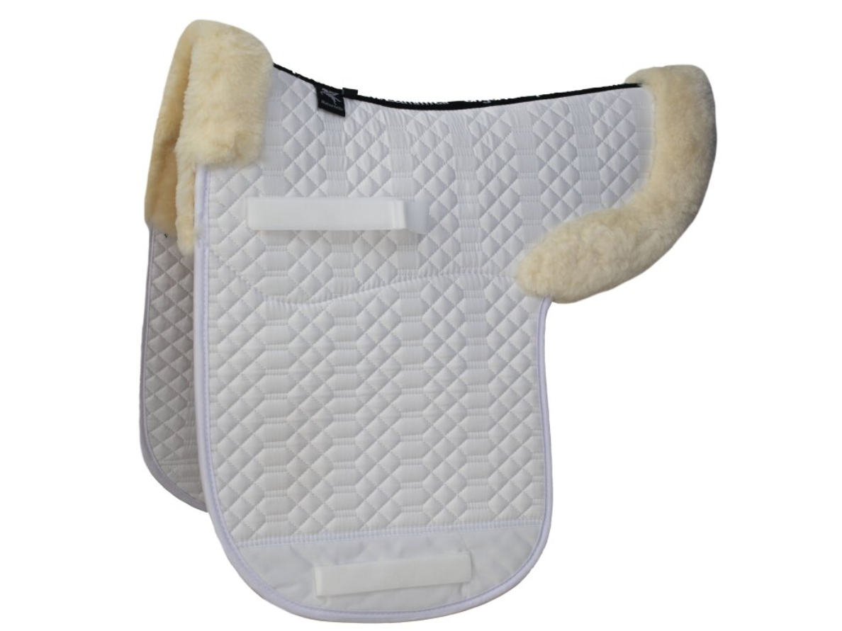 Angel - lambskin saddle blanket Sadek2