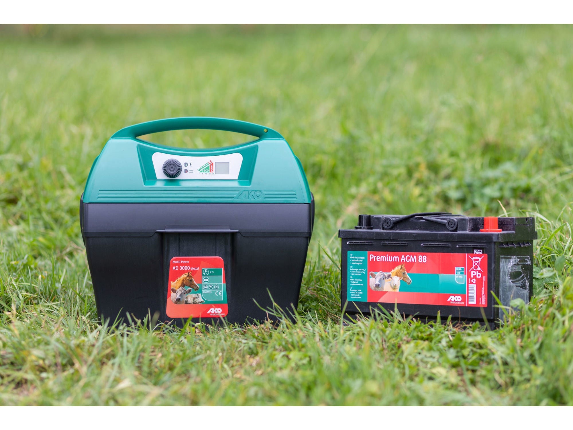 Kit de démarrage pour clôture électrique numérique AKO Mobil Power AD 3000