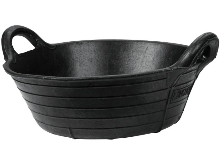 Gummitrog 11 Liter zur Fütterung von Pferden und Ponys