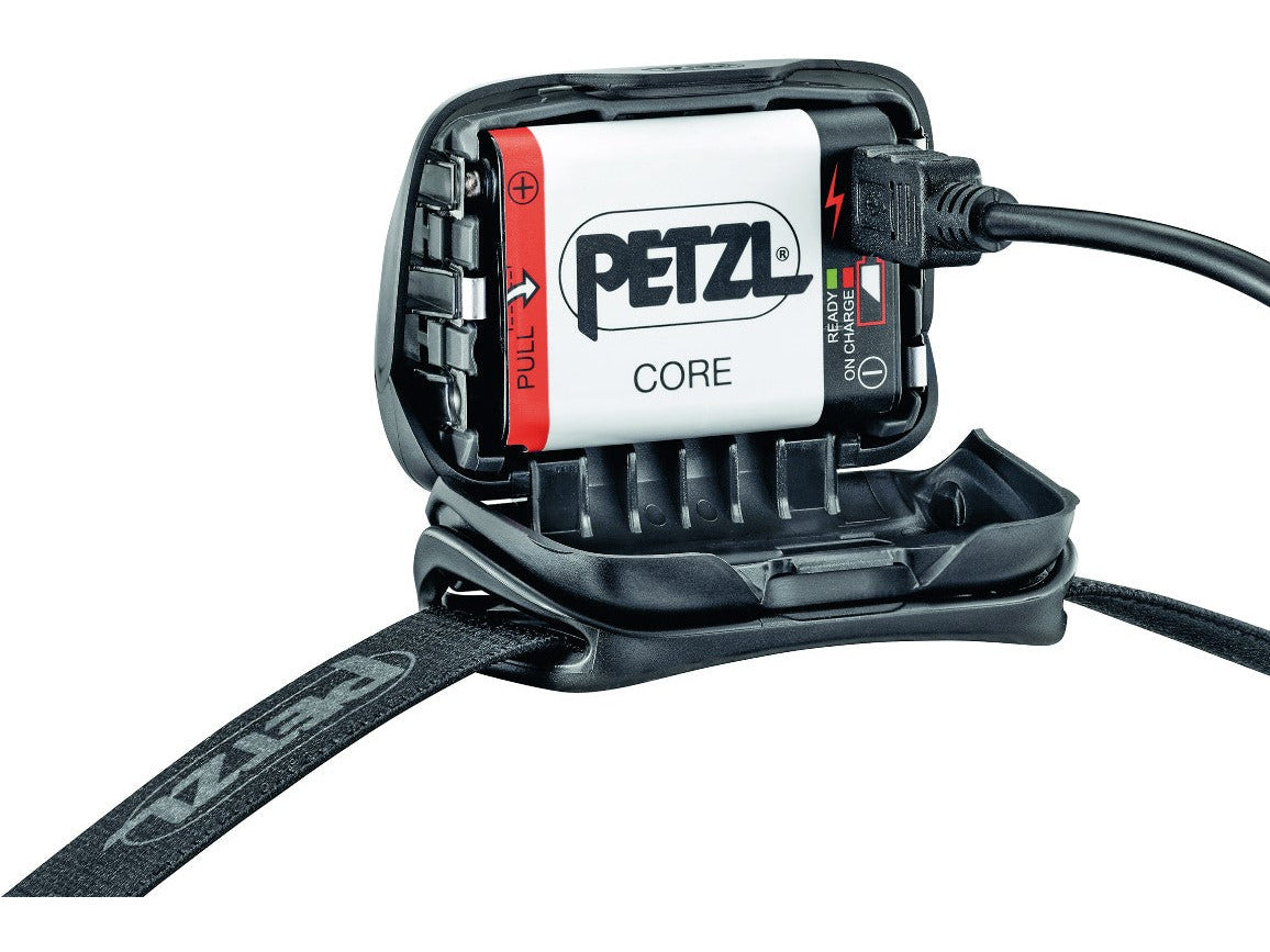 Lampe frontale PETZL Actik Core
