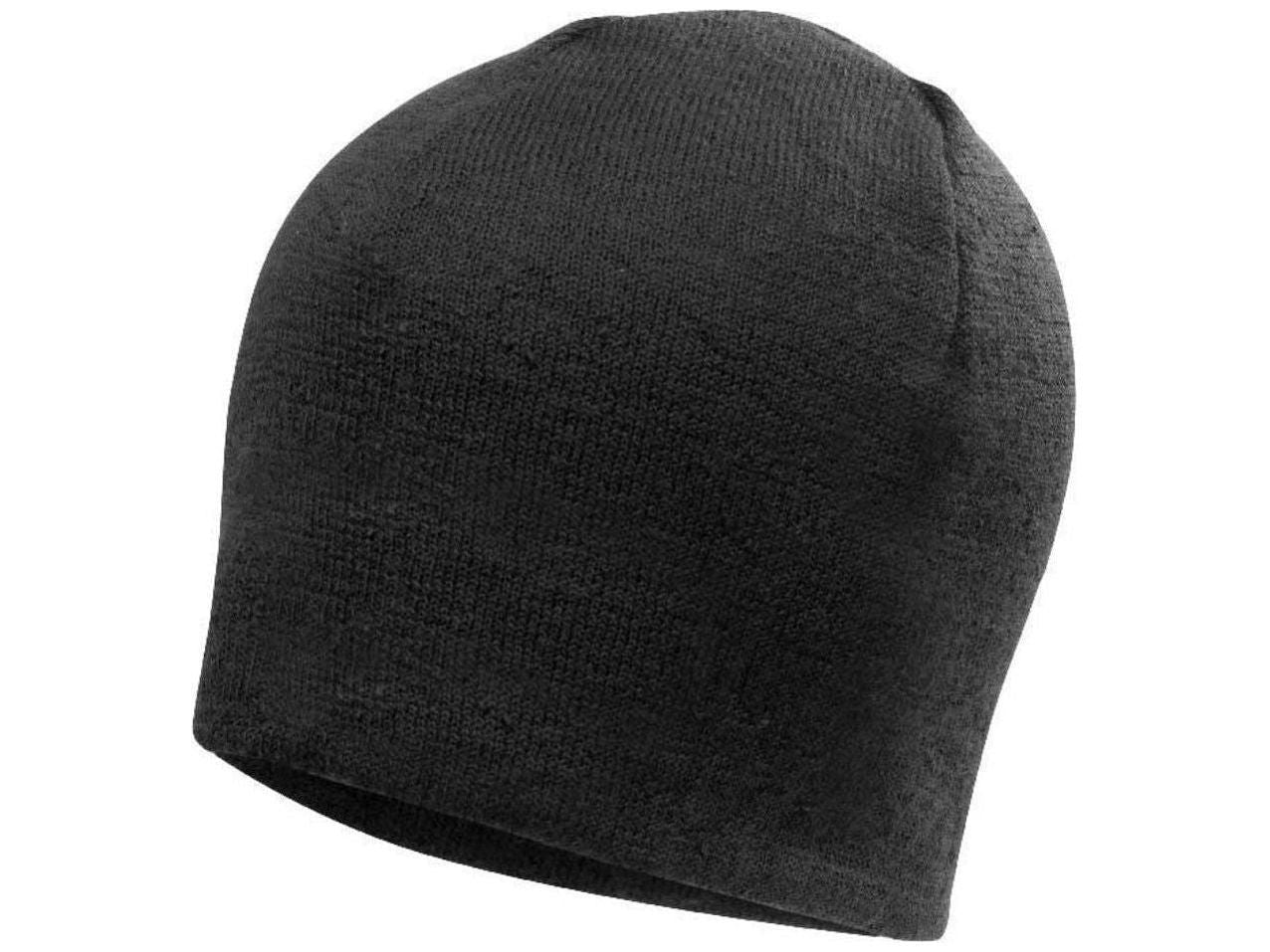 Dank des doppelten 400-Gramm-Futters bietet diese Mütze, vom schwedischen Traditionshersteller Woolpower, eine optimale Isolierung für die kalten Wintertage bei der Stallarbeit oder bei Spaziergängen mit Deinem Pferd