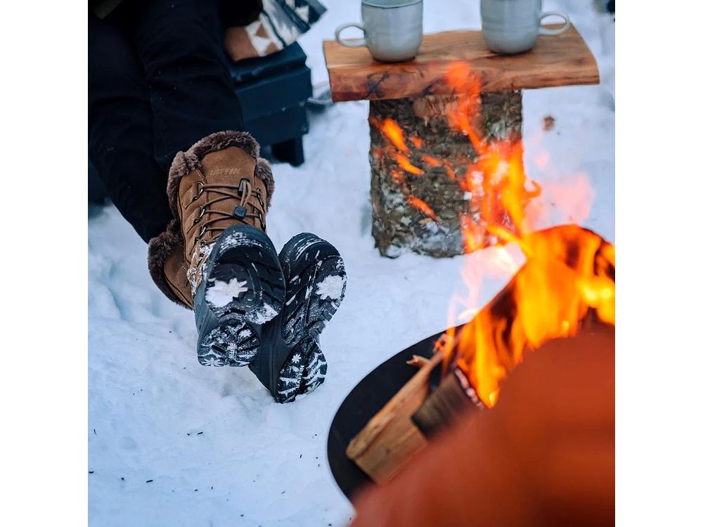 Baffin Chloe winter boots for women 