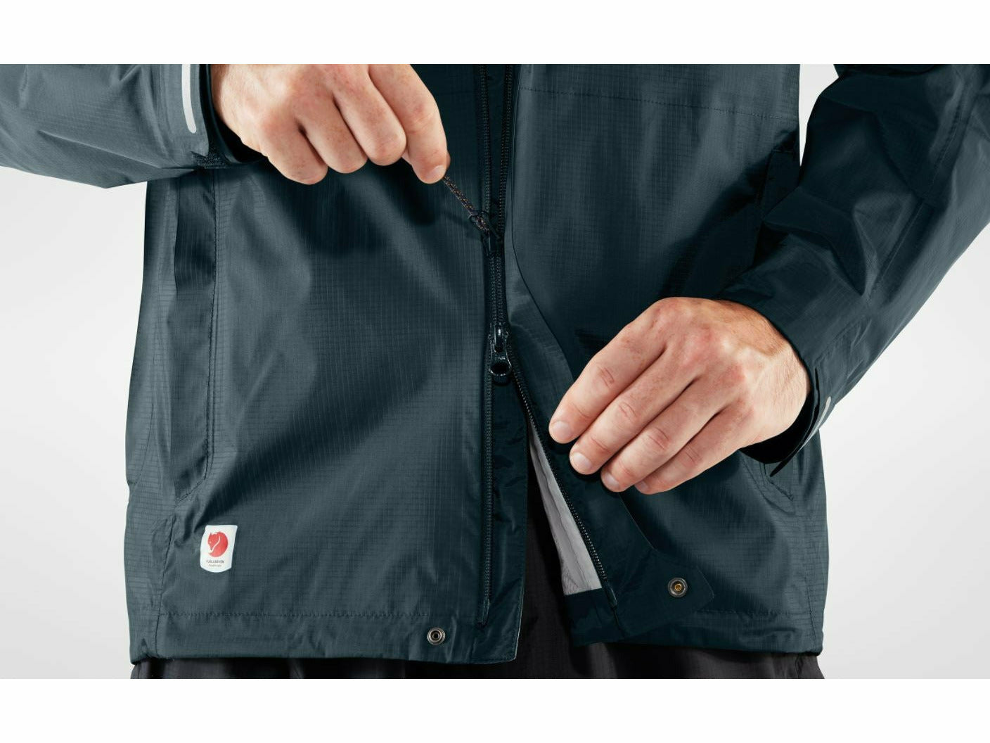Fjällräven High Coast Hydratic Jacket rain jacket
